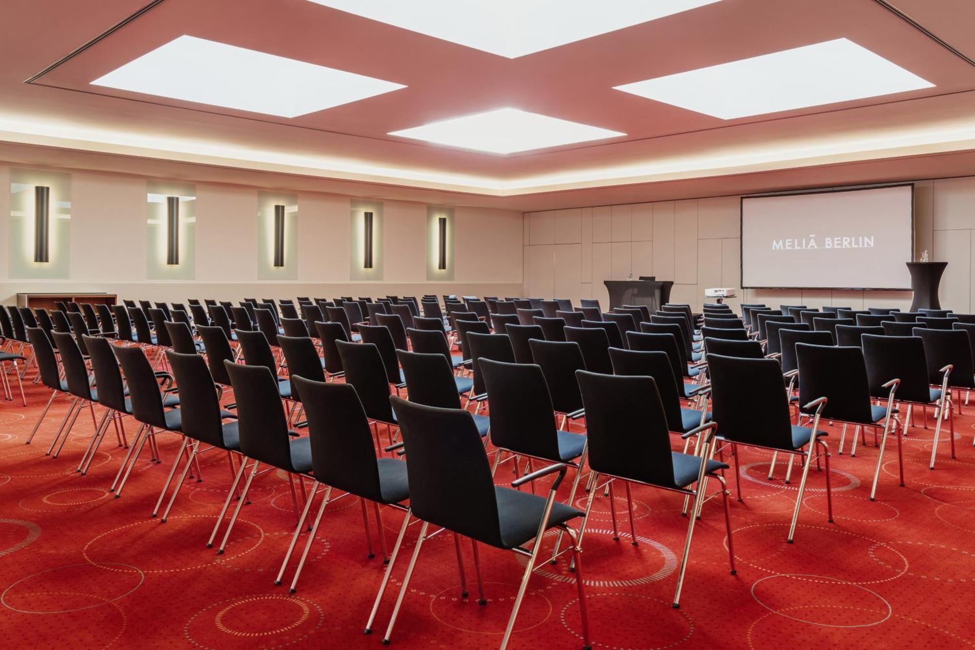 Melia Berlin Hotel Luaran gambar